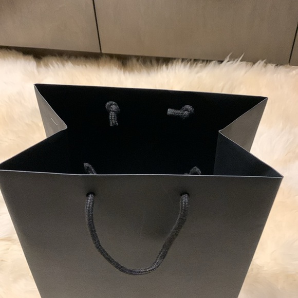 Gucci paper shopping bag Authentic - Picture 4 of 7